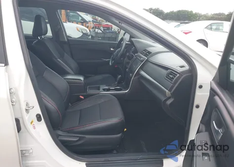 2017 Toyota Camry Se z USA, uszkodzony, nr VIN 4T1BF1FK6HU277502